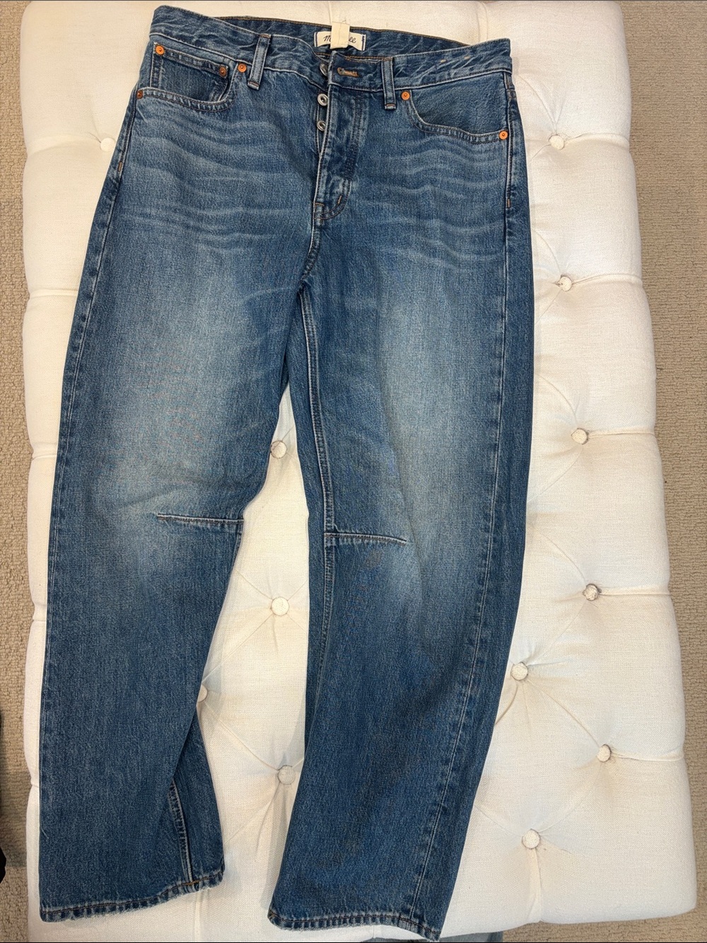 Madewell Women's darted barrel Jeans in Mid Blue Wash